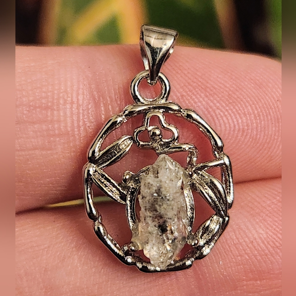 Herkimer Diamond Pendant Crystal Jewlery - Picture 1 of 4